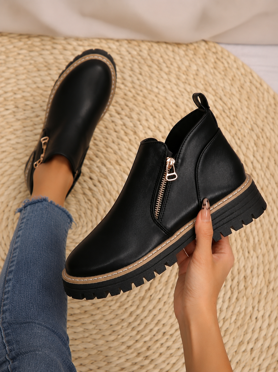 Alexia | Botines Urban Track con Cremallera Latera